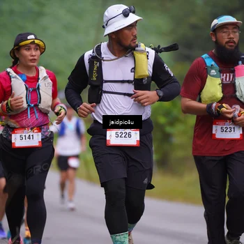 Runner Photo 5055335