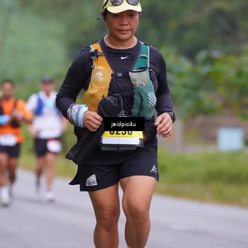 Runner Photo 5055364