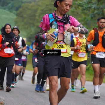 Runner Photo 5055385