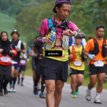 Runner Photo 5055386