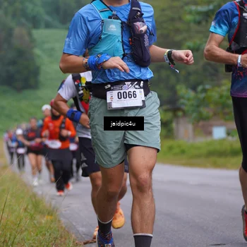 Runner Photo 5055438