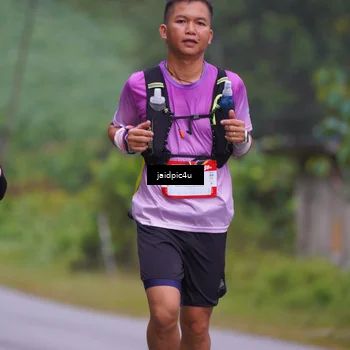 Runner Photo 5055479