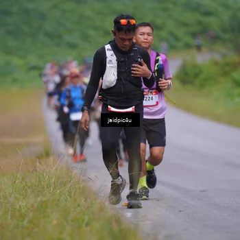 Runner Photo 5055484
