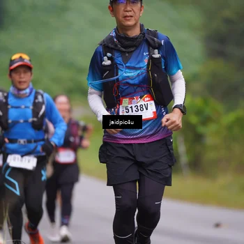 Runner Photo 5055505