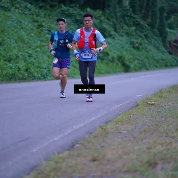 Runner Photo 5055653