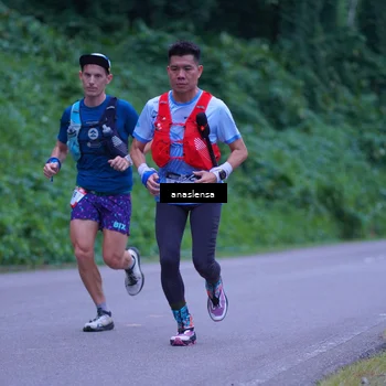 Runner Photo 5055662