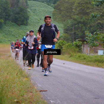 Runner Photo 5055671