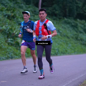 Runner Photo 5055683