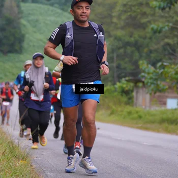 Runner Photo 5055692