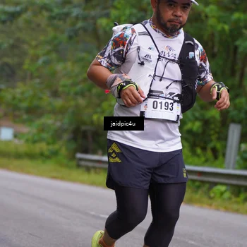 Runner Photo 5055762