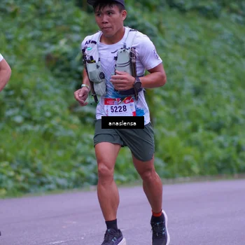 Runner Photo 5055867