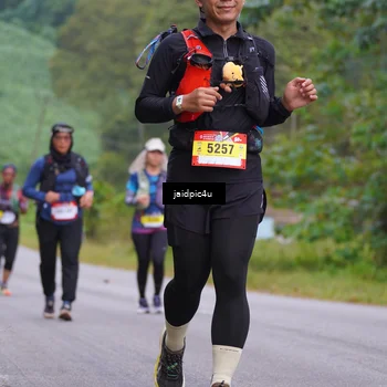Runner Photo 5055876