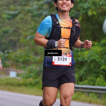 Runner Photo 5055878