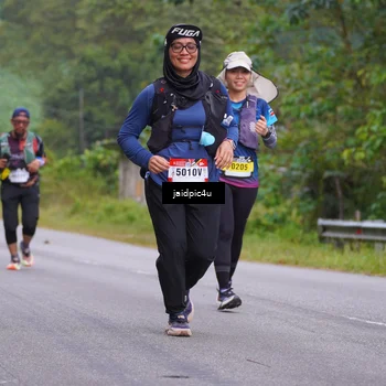 Runner Photo 5055887