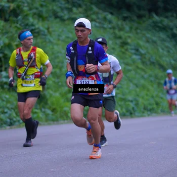Runner Photo 5055904