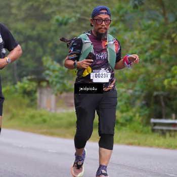 Runner Photo 5055914