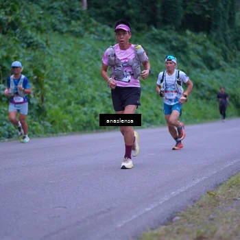Runner Photo 5055937