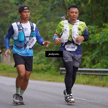 Runner Photo 5055944