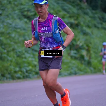 Runner Photo 5055949