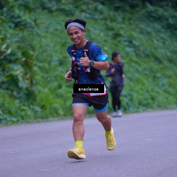 Runner Photo 5055954