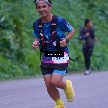 Runner Photo 5055956
