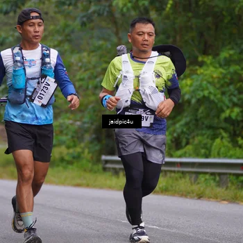 Runner Photo 5055980