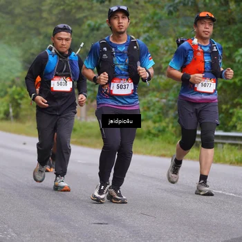 Runner Photo 5055993