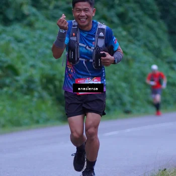 Runner Photo 5056000