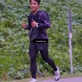 Runner Photo 5056037