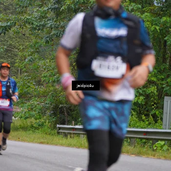 Runner Photo 5056042