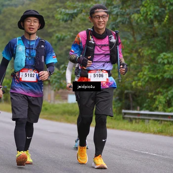 Runner Photo 5056059