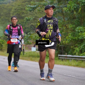 Runner Photo 5056060