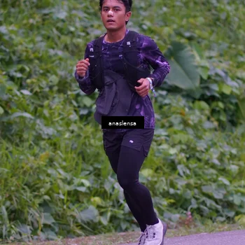 Runner Photo 5056072