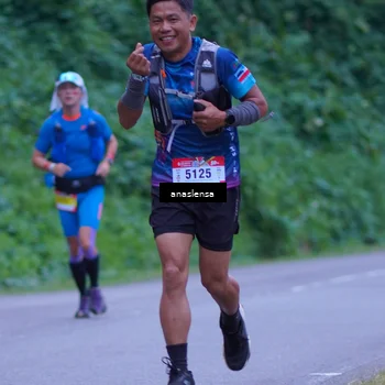Runner Photo 5056095