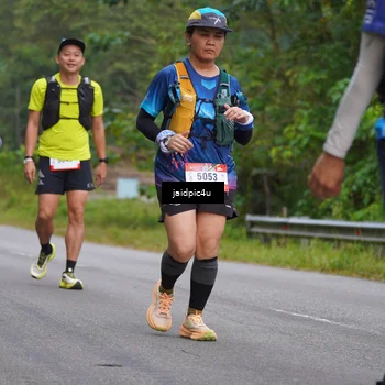 Runner Photo 5056105