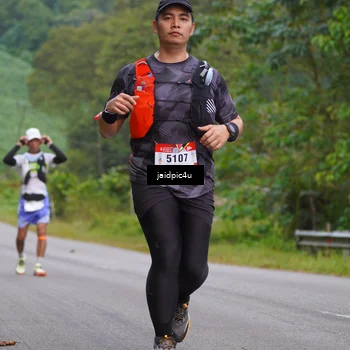 Runner Photo 5056119