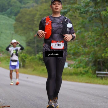 Runner Photo 5056121