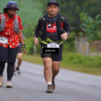 Runner Photo 5056152
