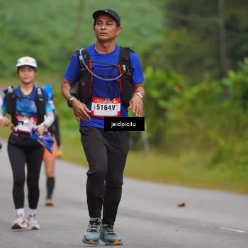 Runner Photo 5056219