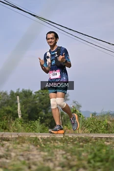 Runner Photo 5056262