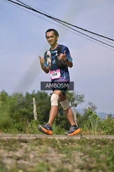 Runner Photo 5056268