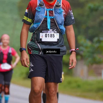 Runner Photo 5056277