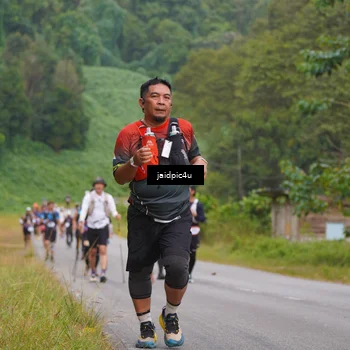 Runner Photo 5056323