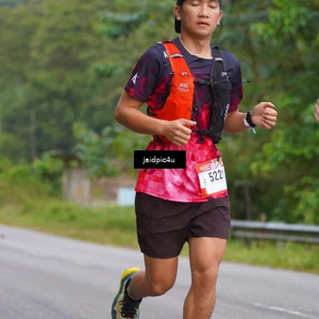 Runner Photo 5056418