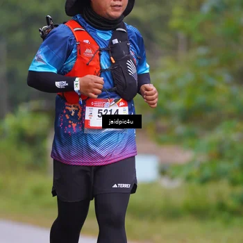 Runner Photo 5056503