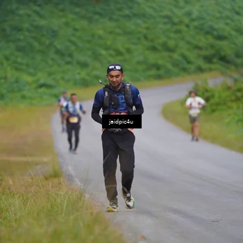 Runner Photo 5056522