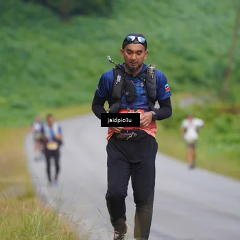 Runner Photo 5056540