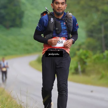 Runner Photo 5056556