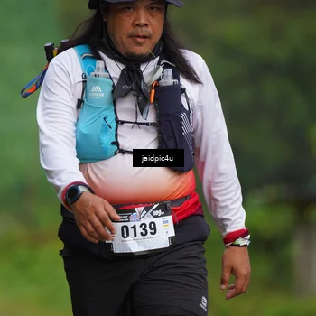 Runner Photo 5056672
