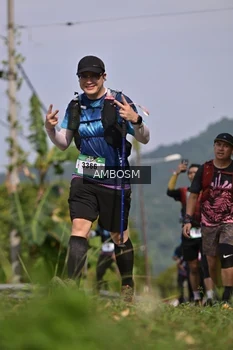 Runner Photo 5056704